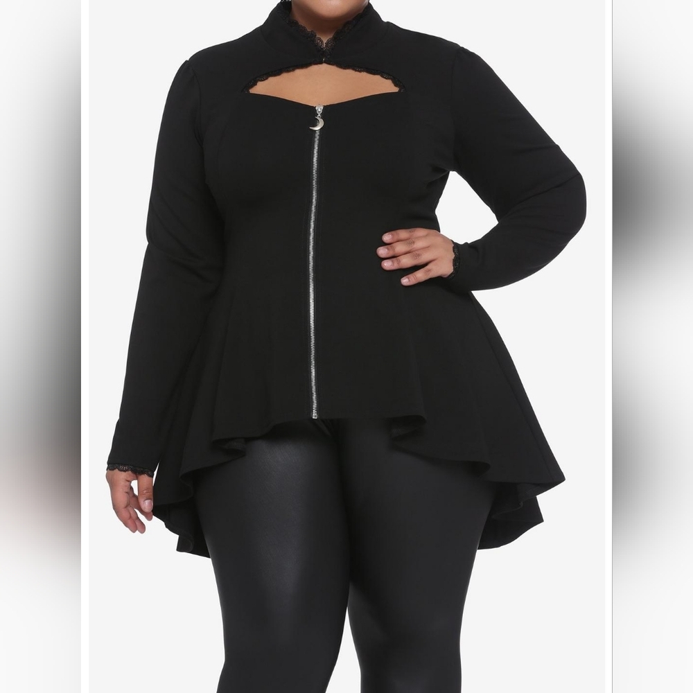 NWT Hot Topic Black Cutout & Zipper Girls Jacket Plus Size 3X